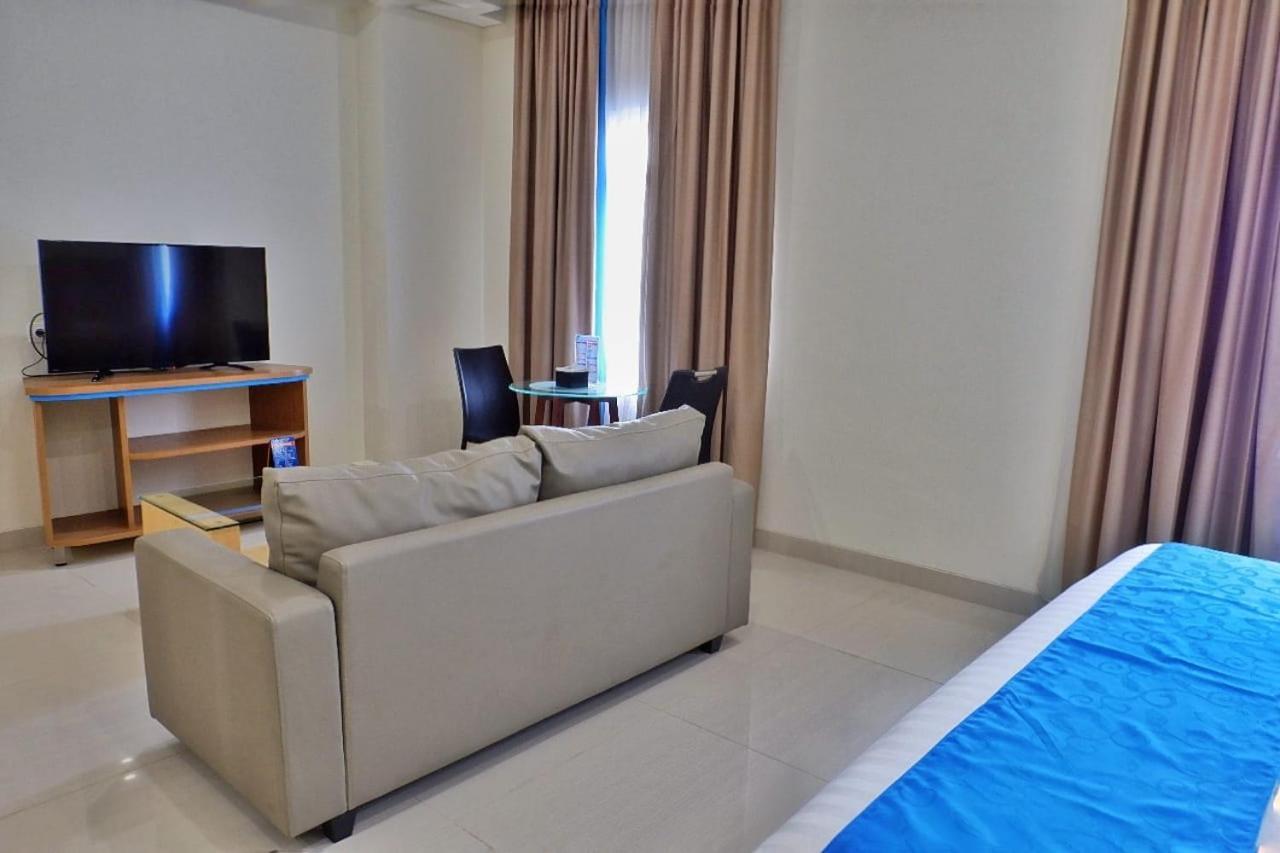 Hotel Brothers Biru Solo Baru Zewnętrze zdjęcie
