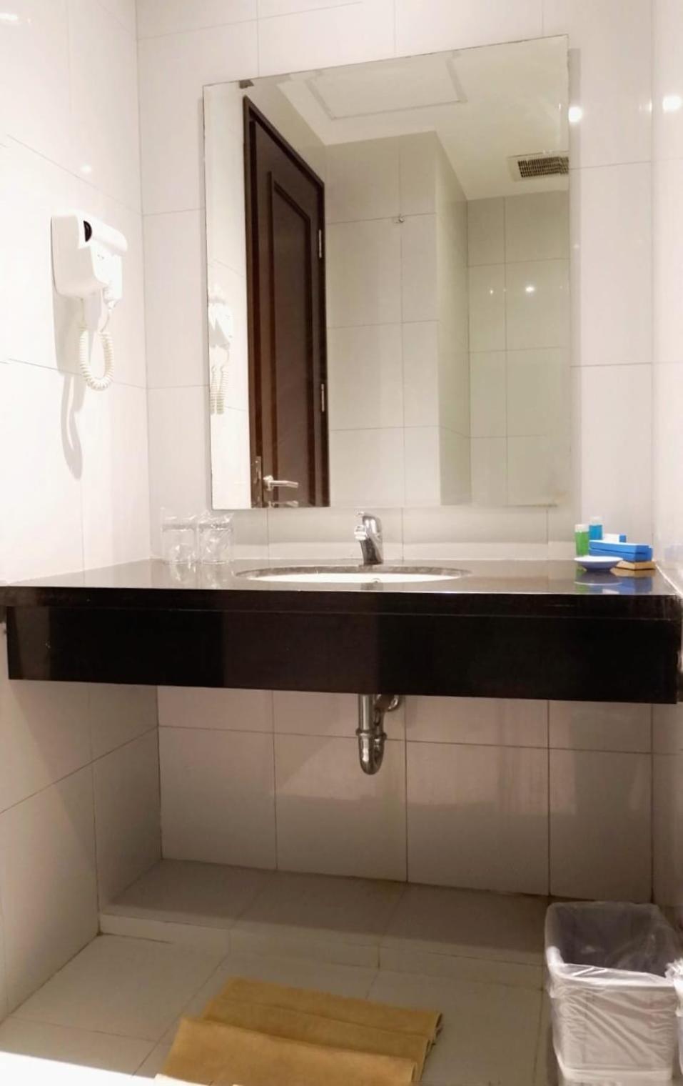 Hotel Brothers Biru Solo Baru Zewnętrze zdjęcie